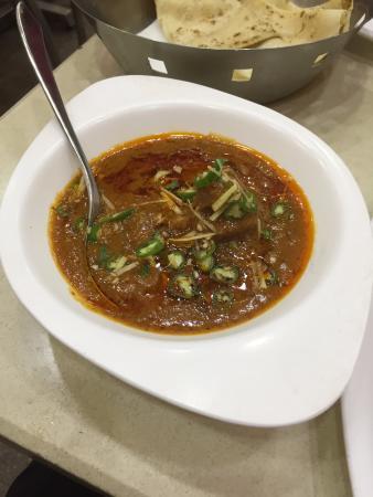 Ali's Non Vegetarian